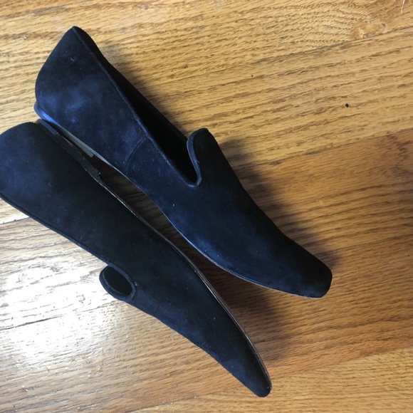 Flats_&_Loafers